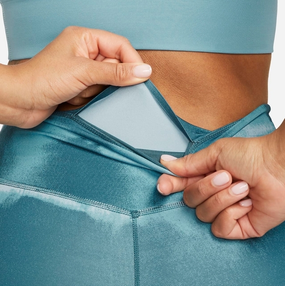 Nike Leggings - Picture 6 of 17